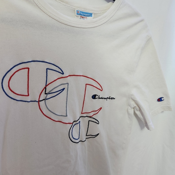 Vintage Champion T-Shirt - Picture 2 of 6